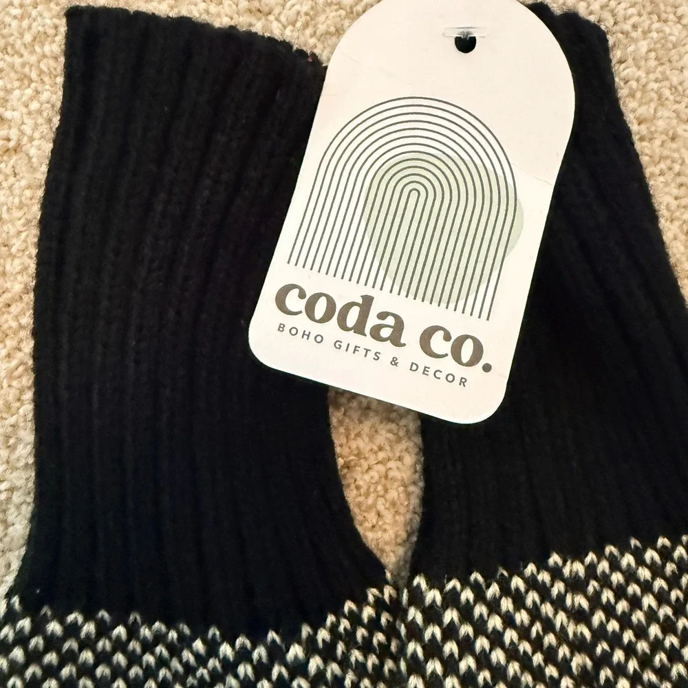 Coda Co Winter Knit Stockings Women OS Black White Boho Over The Knee Socks NWT
